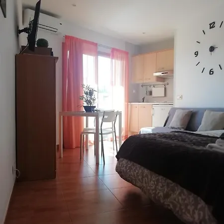 Apartament Apartamento-estudio Maite-3 *